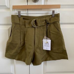 NWT Able Wanda Pleated Short